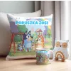 KUBEK + PODUSZKA zestaw z Bluvi i Rodzinką – Personalizowany Prezent Dla Dziecka